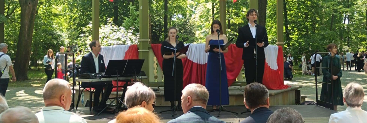 Patriotycznie i artystycznie w Święto Trzeciego Maja